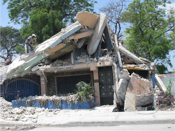 A house destroyed in P-A-P.
